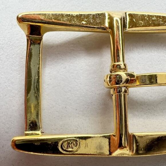 Vintage Gold Tone Simple Basic Belt Buckle for up to 1 Inch Belt - Picture 3 of 8